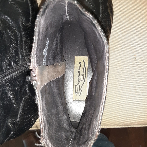 Mens size 11 black Banana Blues rattler low cut zipper boots. - Picture 6 of 8